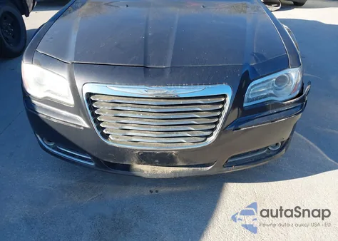 2013 Chrysler 300 Motown из США, поврежденный, VIN 2C3CCAAG9DH708100